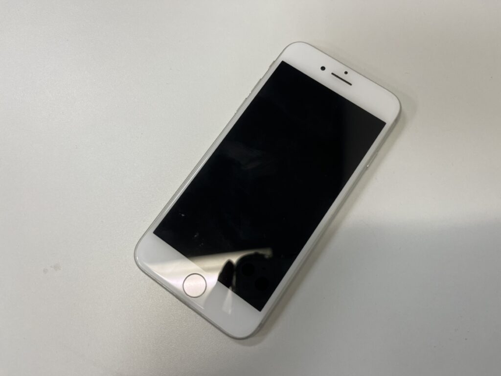 iPhone8 バッテリー交換 横須賀