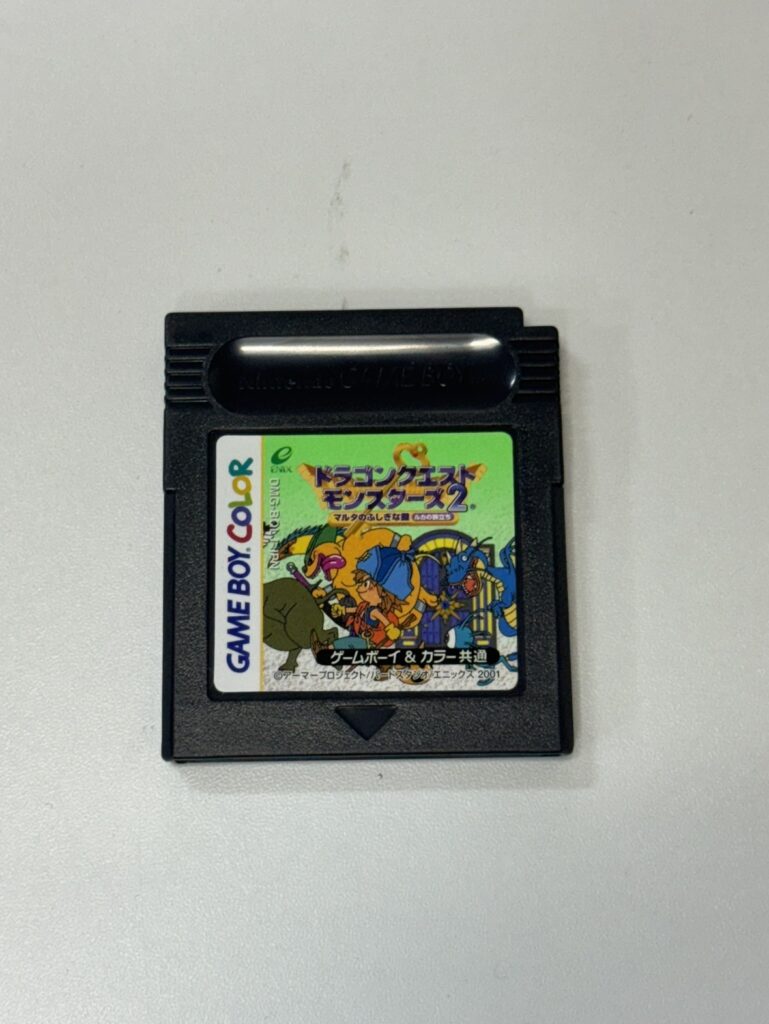 バッテリーが切れたゲームカセット