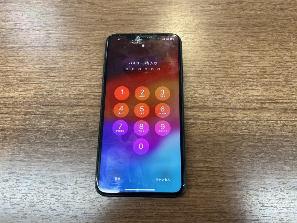 iPhone11ProMax　画面交換　横須賀