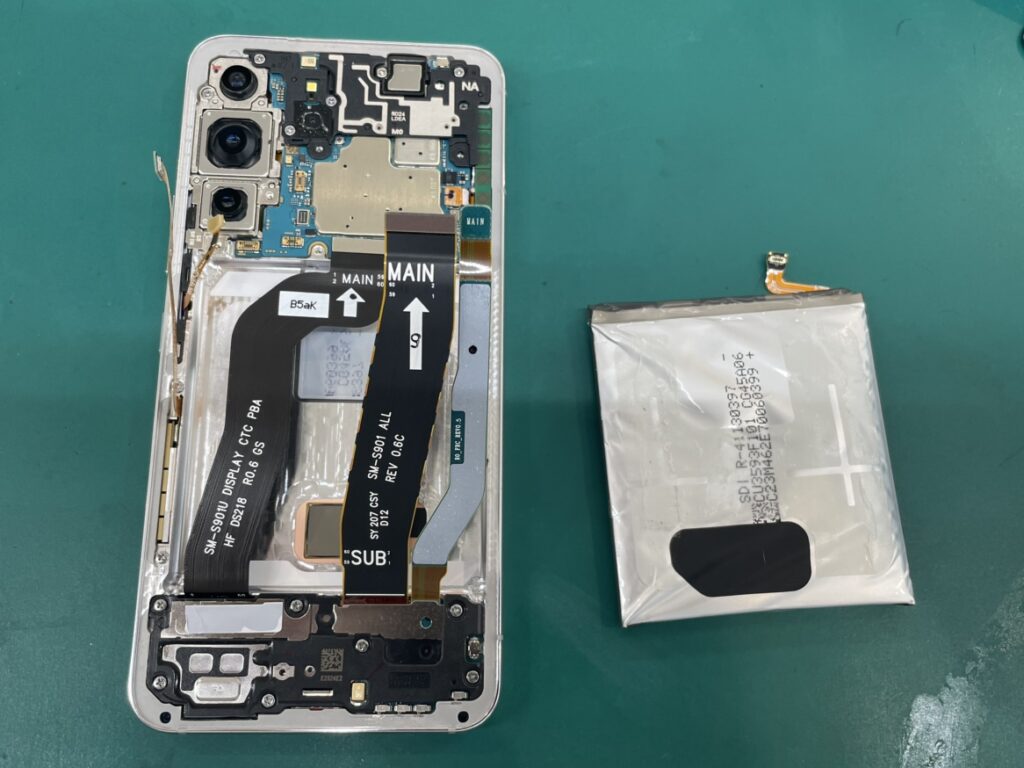 GalaxyS21 電池交換 関内