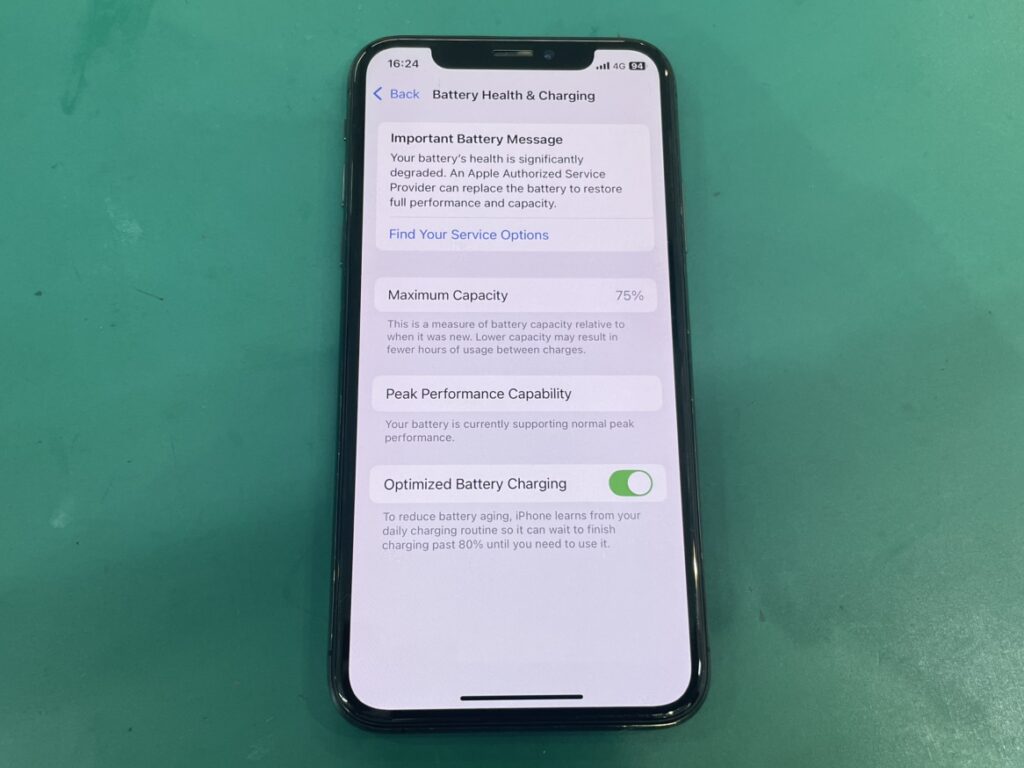iPhoneXSバッテリー交換　横須賀