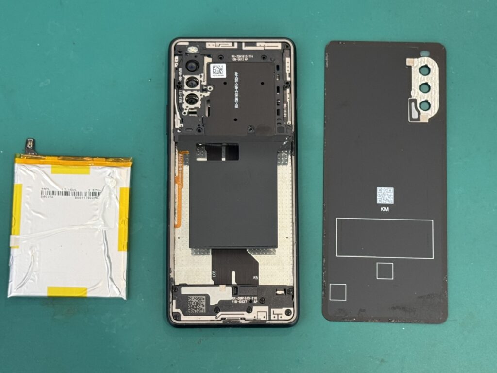 修理中のXperia10Ⅲ
