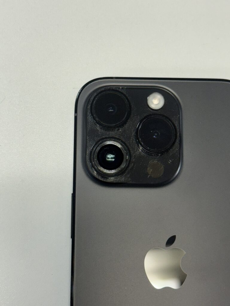 iPhone14Proアウトカメラレンズ交換②