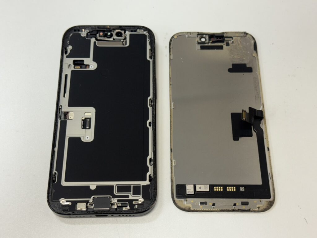 iPhone16Pro 画面交換②