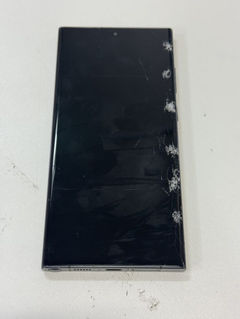 GalaxyS23Ultra 画面交換修理①