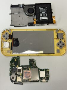 SwitchLite液晶交換②