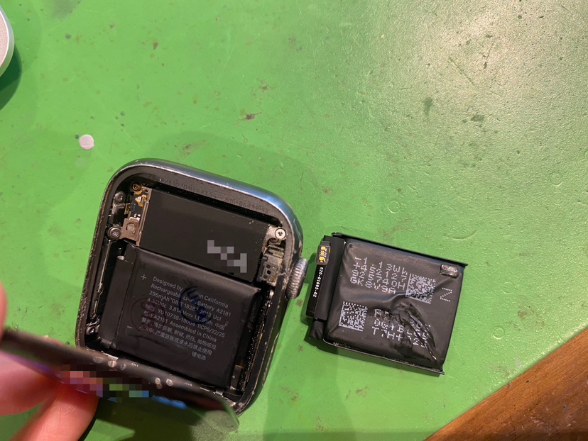 Apple Watch Series 5 バッテリー交換 関内