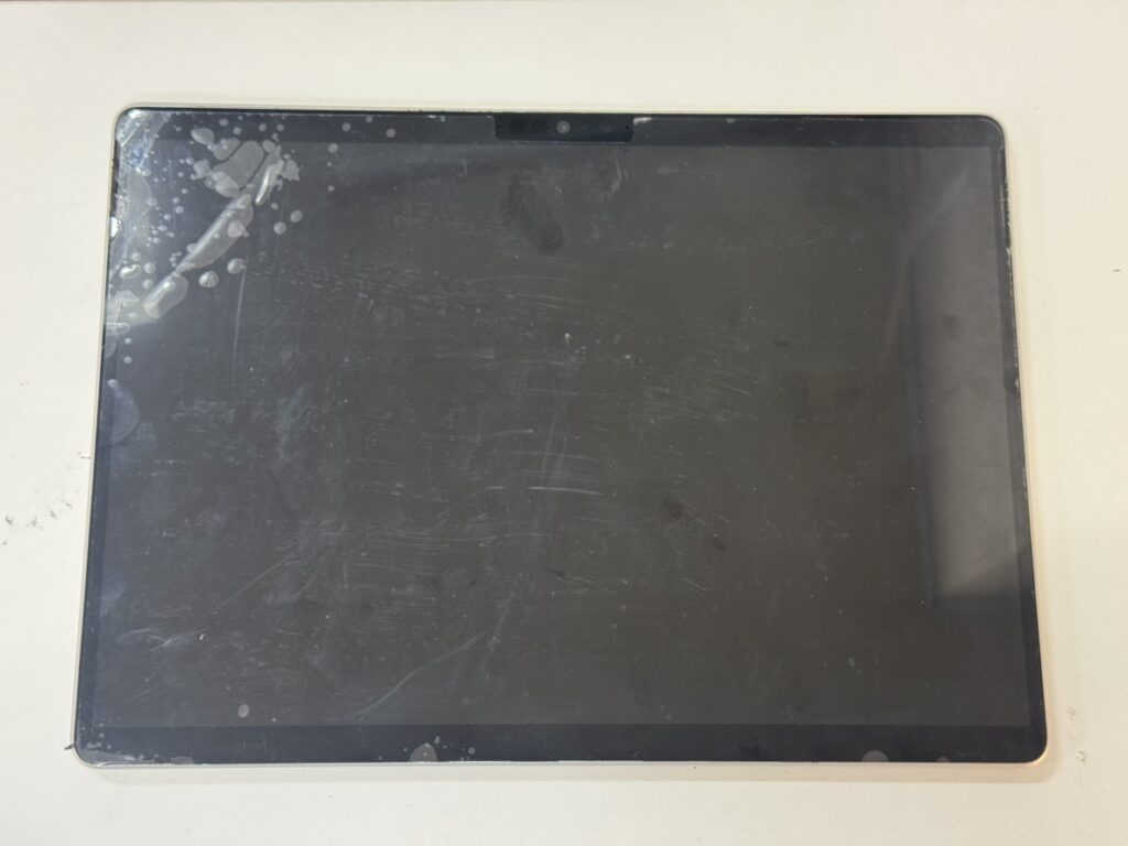 Surface Pro 9修理前 関内 桜木町