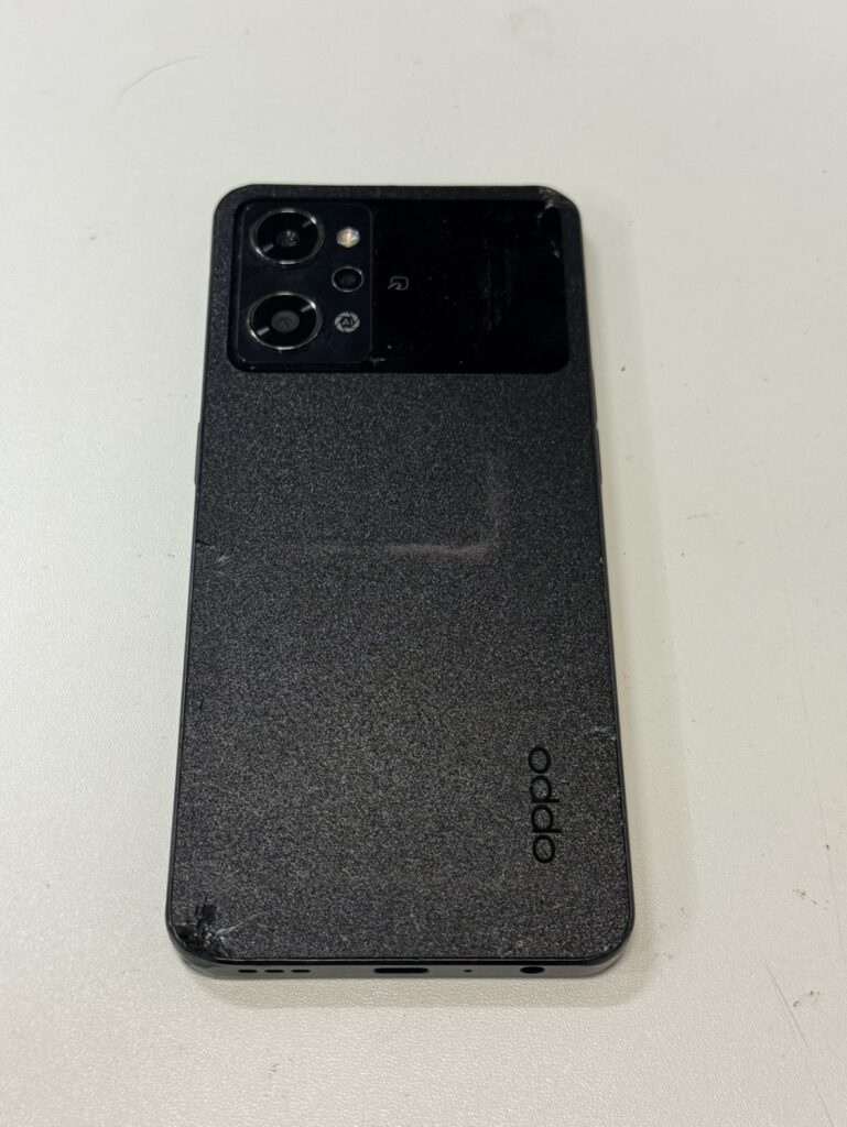 OPPO Reno9 A 基板移植 画面故障 関内 尾上町 修理前