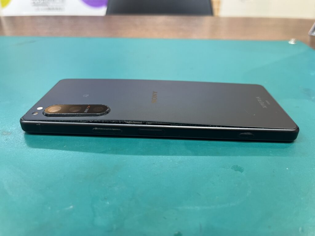 Xperia 5 IV バッテリー交換 横須賀