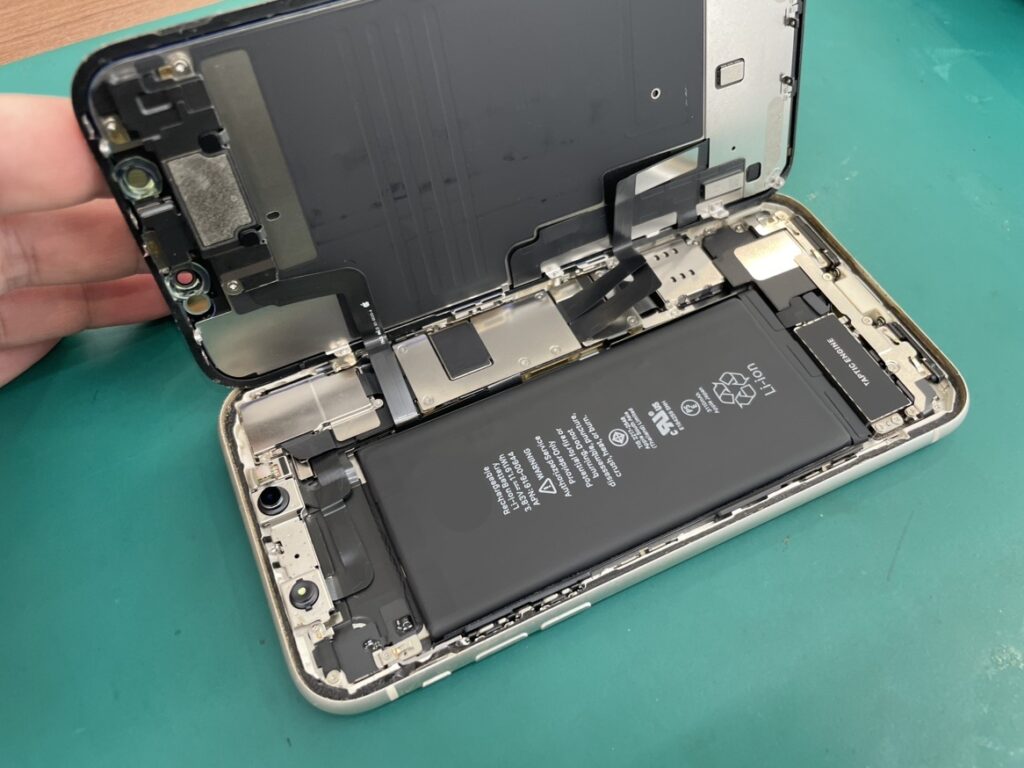 iPhone11バッテリー交換 横浜