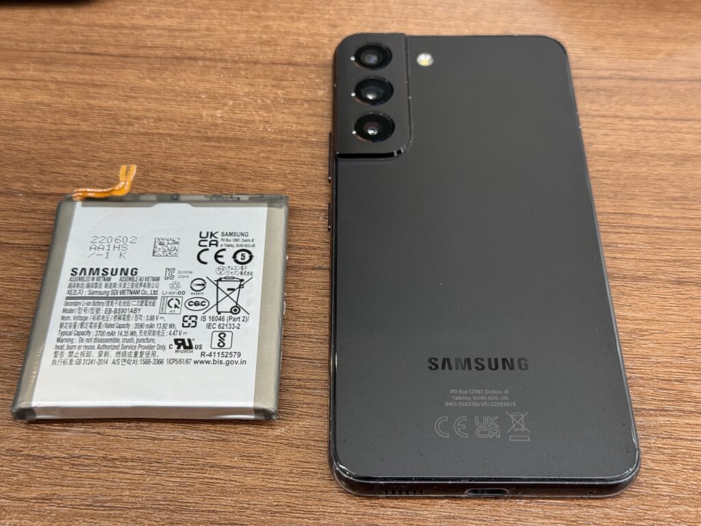Galaxy S21 バッテリー交換 桜木町 関内 修理前