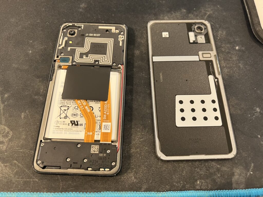 Galaxy A23 5G内部確認