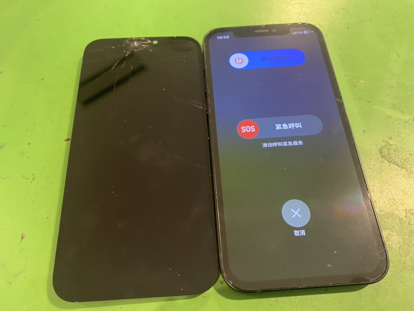 iPhone 12 タッチパネル交換 横浜関内本店