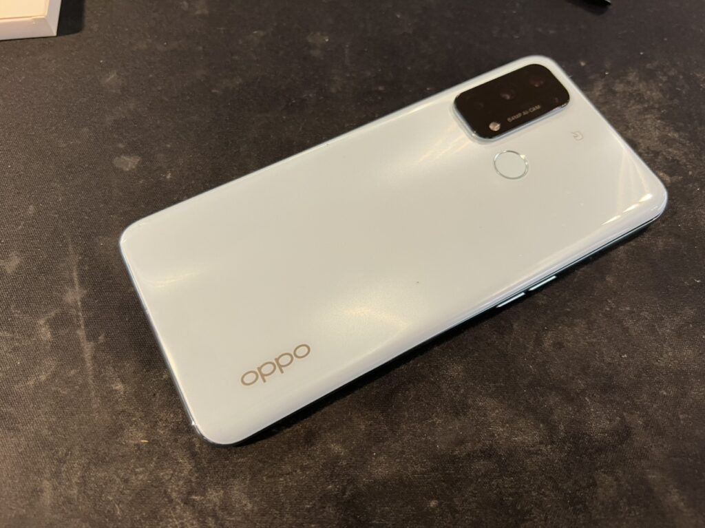 電池の減りが早いOPPO Reno5Aをフェニックス関内2号店で受付