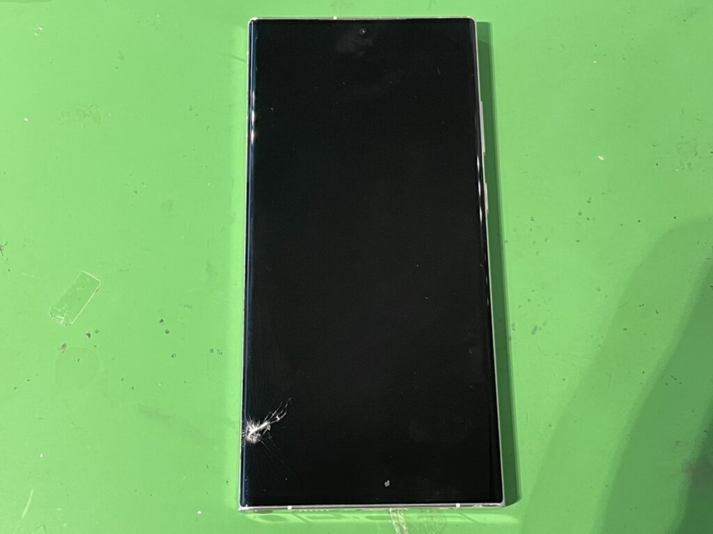 GalaxyS22Ultra 液晶破損 横浜
