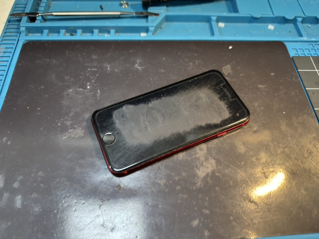 Suicaが反応しなくなったiPhone SE3をフェニックス関内2号店で受付