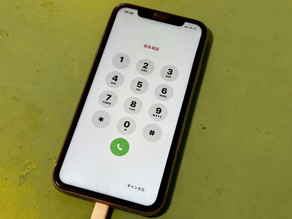 iPhone11 画面交換修理 関内