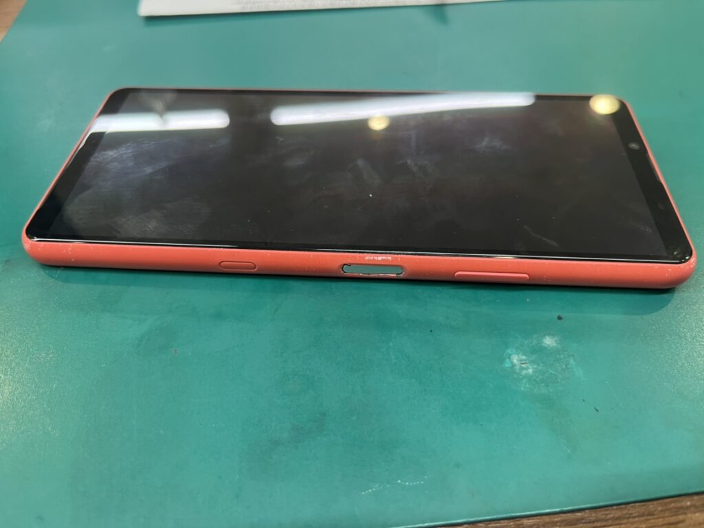 Xperia10Ⅲ スリープボタン陥没 電源ボタン修理 横須賀