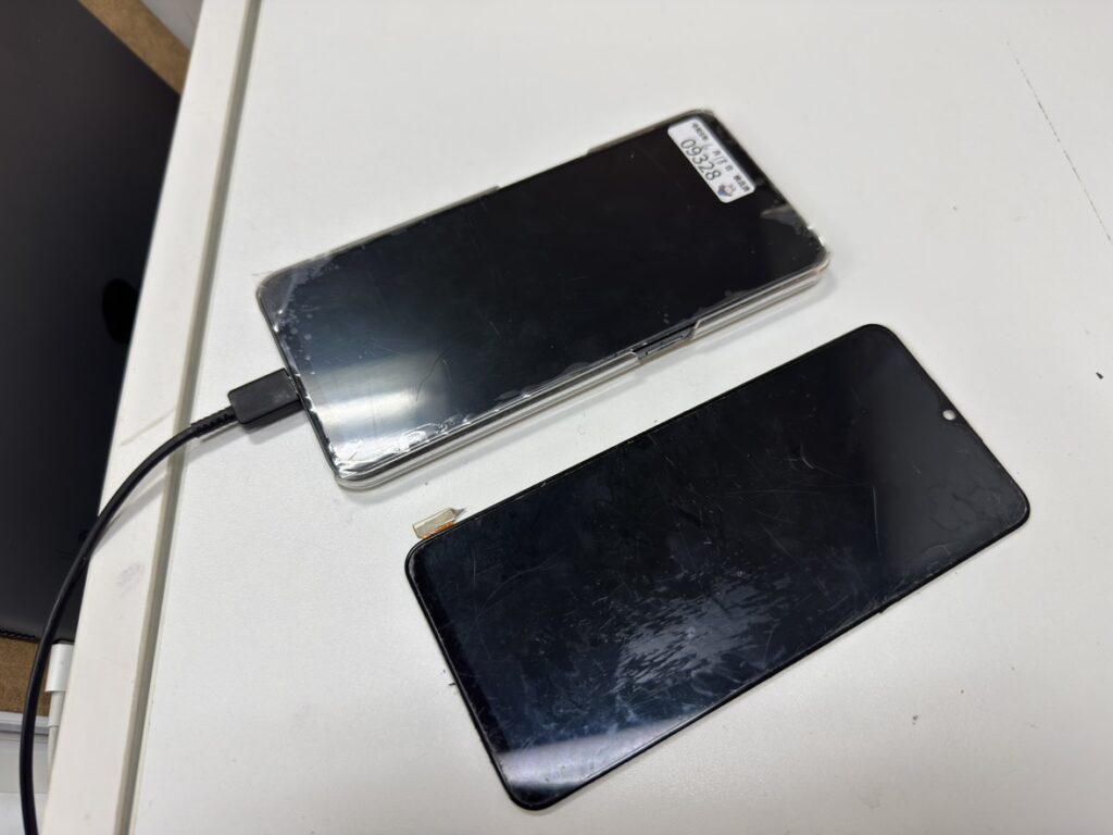 新しいディスプレイに交換し、正常に表示・操作できるようになったOPPO A73