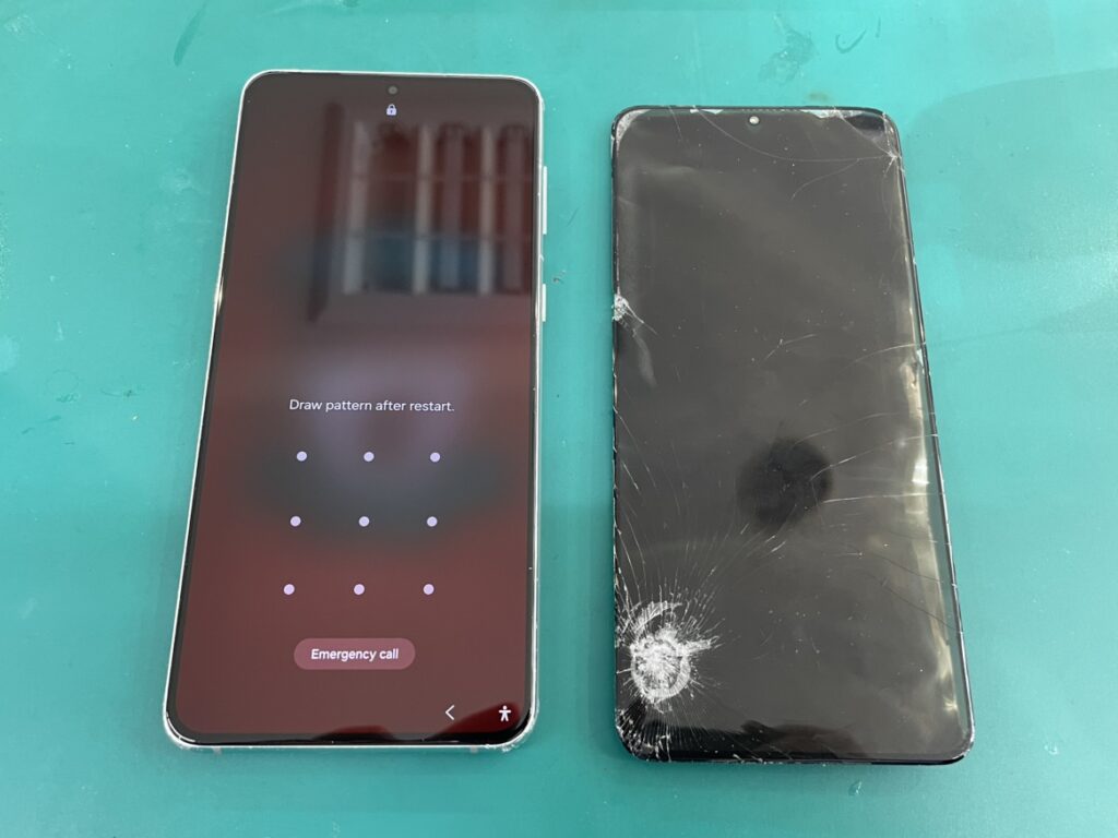 GalaxyS21+　表示不良　関内