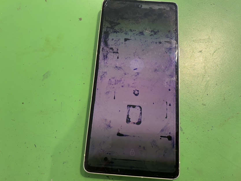 Google Pixel7 画面故障 横浜関内本店