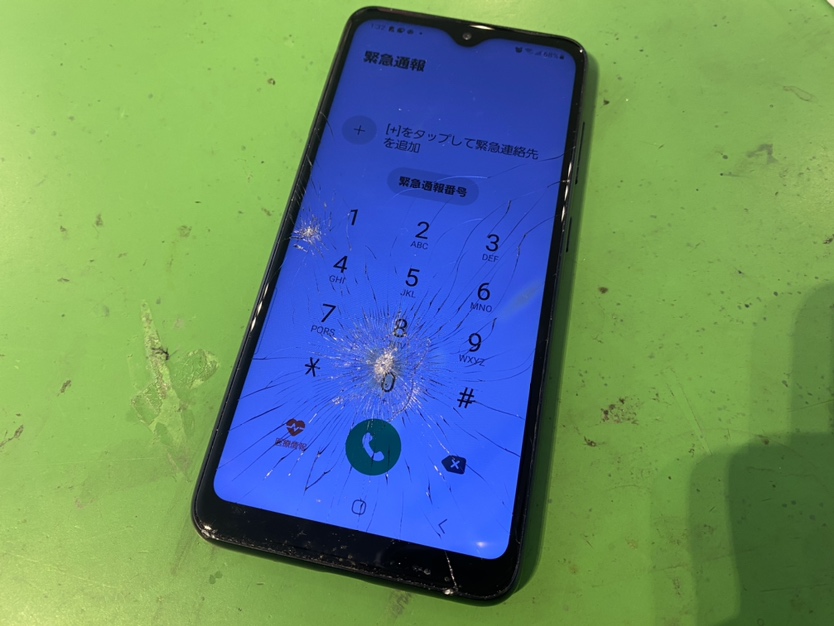 Galaxy A22 5G 画面割れ 横浜関内本店