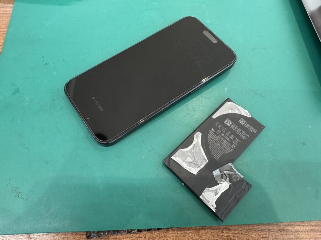 大容量バッテリーに交換し駆動時間がしっかりと復活したiPhone