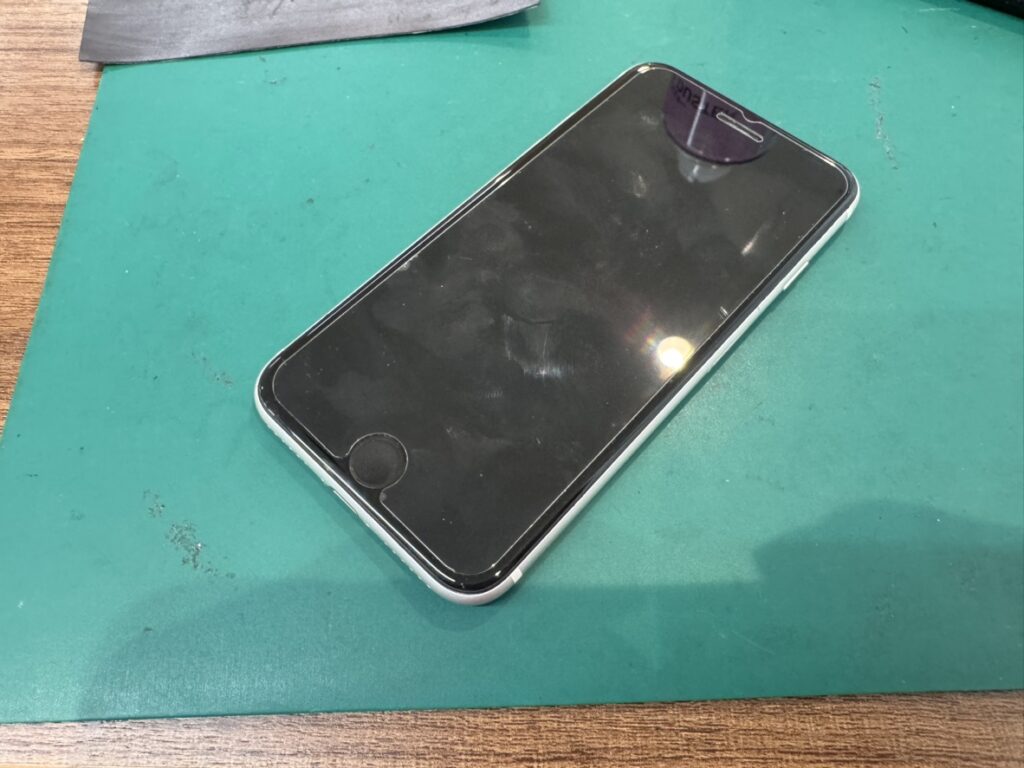 横須賀エリアから受付したバッテリーが劣化したiPhone SE2