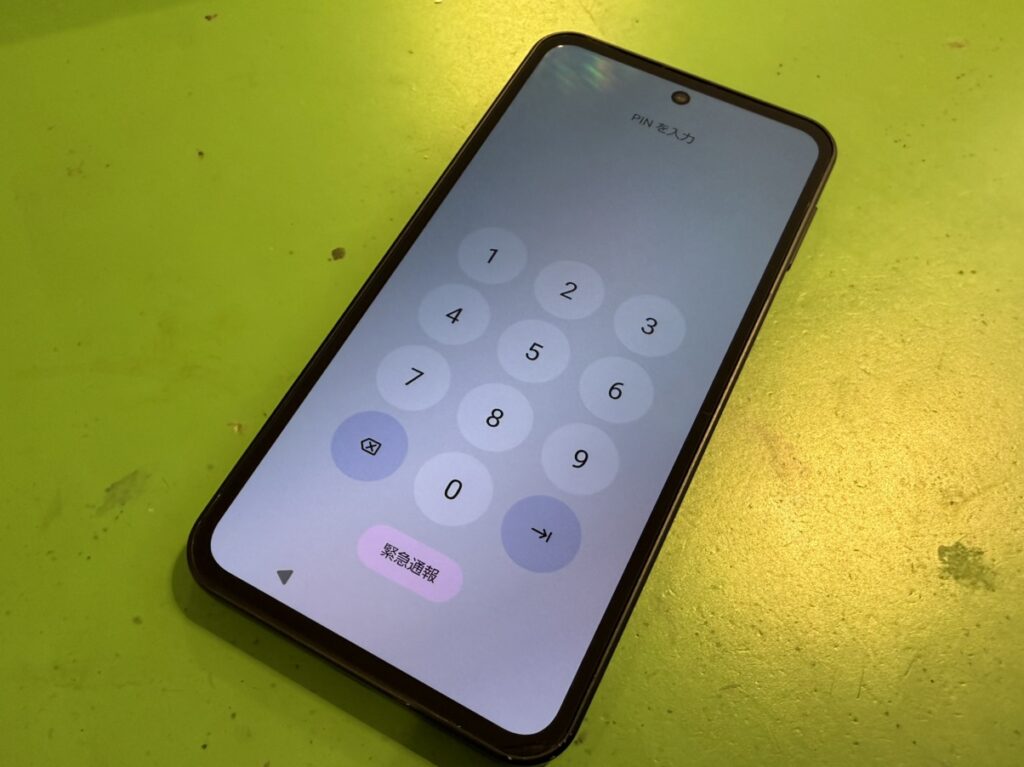 AQUOS Sense9　画面交換修理　関内