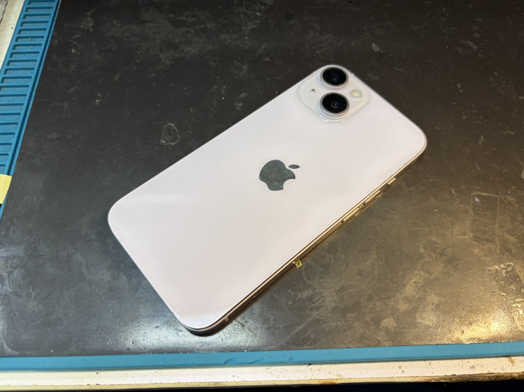 iPhone14のバッテリー持ちが悪くなった修理前の状態