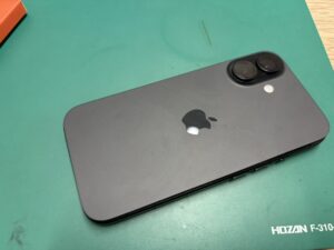 iPhone16の電源が入らなくなった状態(横浜関内・フェニックス横浜関内本店)